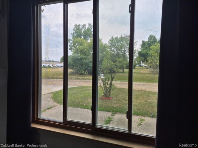 3384 Swartz Street, Flint Charter Township, MI 48507