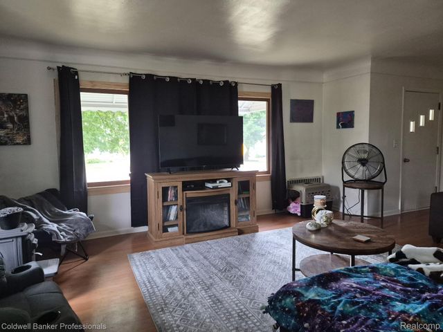 3384 Swartz Street, Flint Charter Township, MI 48507