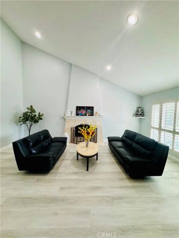 20392 Running Springs Lane, Huntington Beach, CA 92646