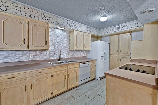 5426 Winton Street, Dallas, TX 75206