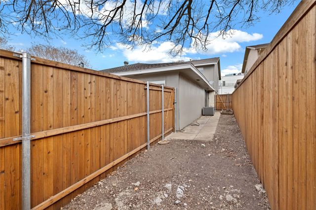 5426 Winton Street, Dallas, TX 75206