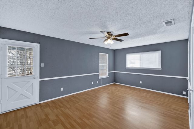 5426 Winton Street, Dallas, TX 75206