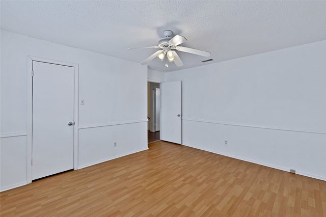 5426 Winton Street, Dallas, TX 75206