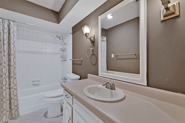 5426 Winton Street, Dallas, TX 75206