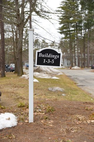 37 Alice Dr Apt 34, Concord, NH 03303
