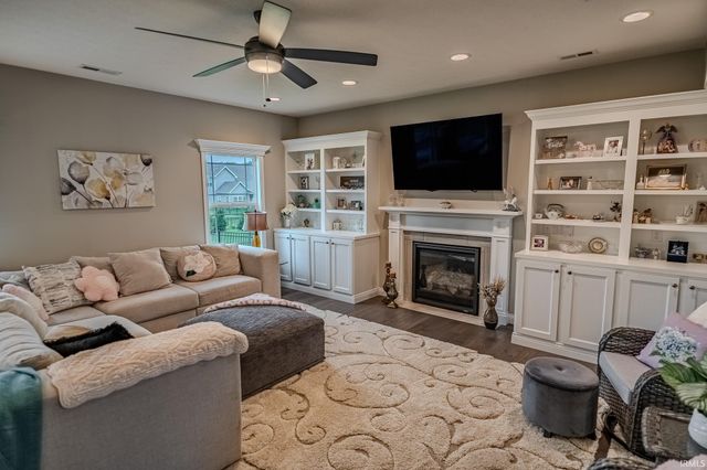 5334 Daffodil Drive, West Lafayette, IN 47906