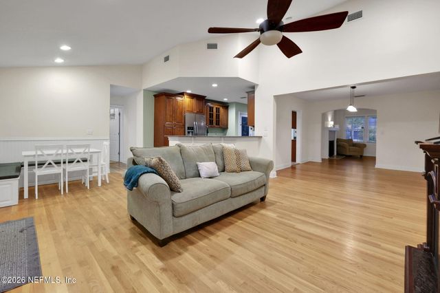 1536 HARBOR OAKS Road, Jacksonville, FL 32207