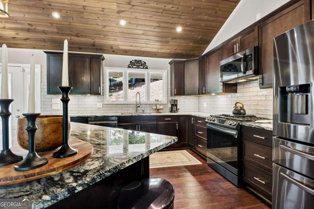 3452 Point View Circle, Gainesville, GA 30506