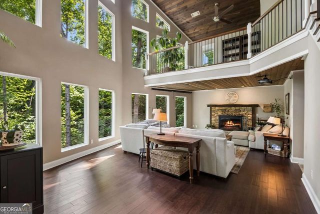3452 Point View Circle, Gainesville, GA 30506