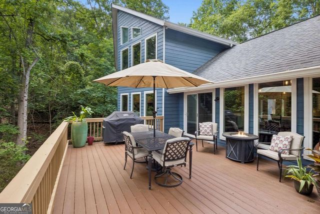 3452 Point View Circle, Gainesville, GA 30506