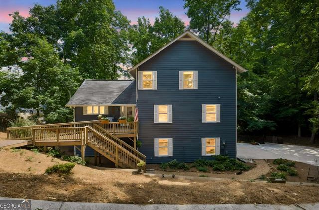 3452 Point View Circle, Gainesville, GA 30506