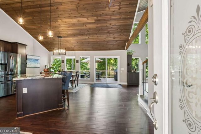 3452 Point View Circle, Gainesville, GA 30506