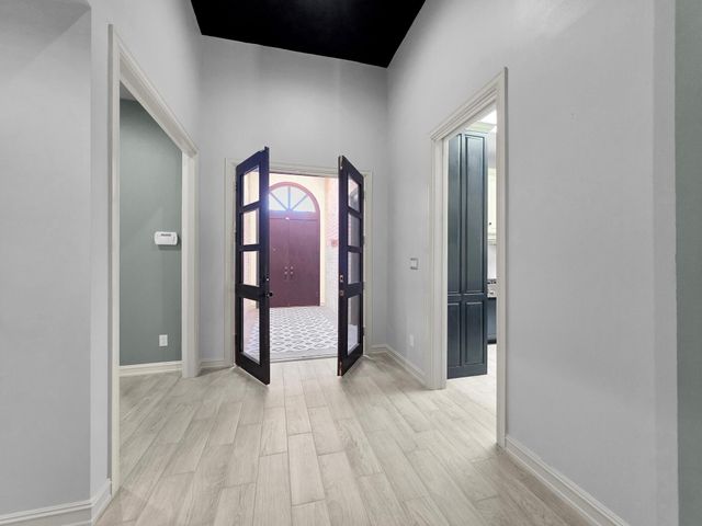 220 Summerwood Street, Beaumont, TX 77706