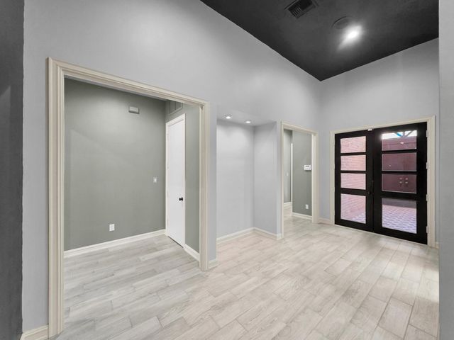 220 Summerwood Street, Beaumont, TX 77706