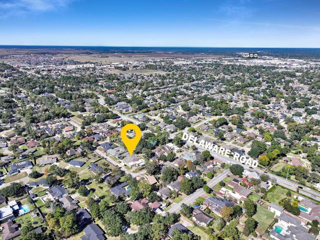 220 Summerwood Street, Beaumont, TX 77706