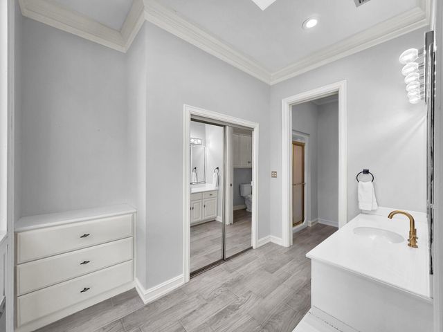 220 Summerwood Street, Beaumont, TX 77706