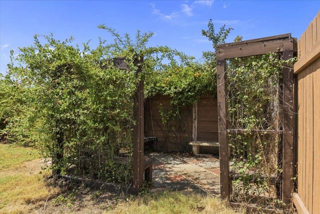 116 Konik RD, Georgetown, TX 78626