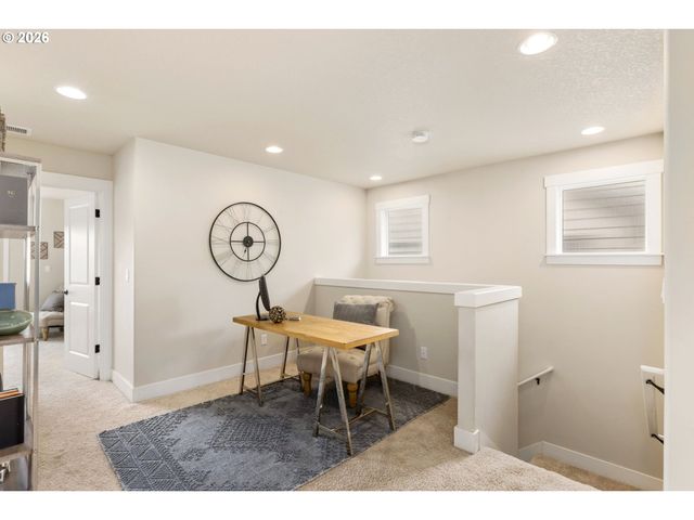 14780 Nw HYDRANGEA Ct, Portland, OR 97229