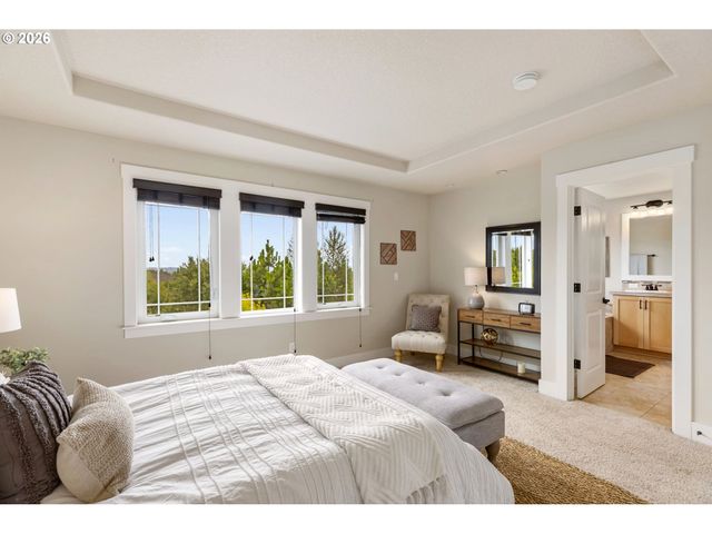 14780 Nw HYDRANGEA Ct, Portland, OR 97229
