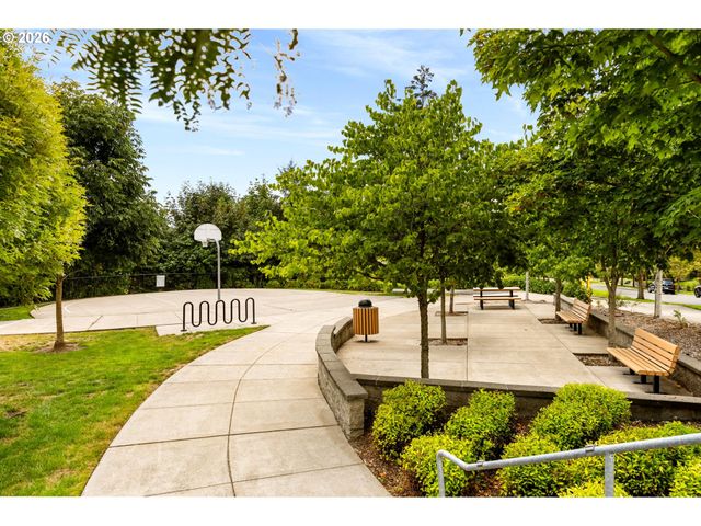 14780 Nw HYDRANGEA Ct, Portland, OR 97229