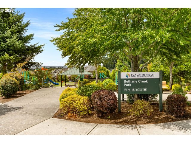 14780 Nw HYDRANGEA Ct, Portland, OR 97229