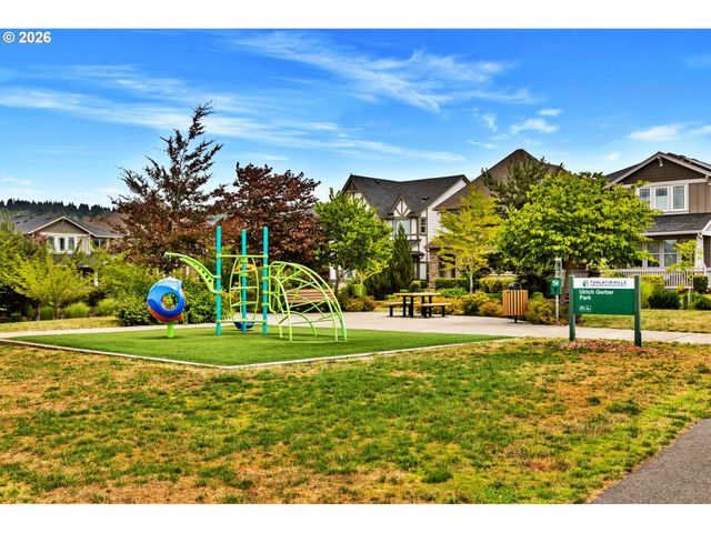 14780 Nw HYDRANGEA Ct, Portland, OR 97229