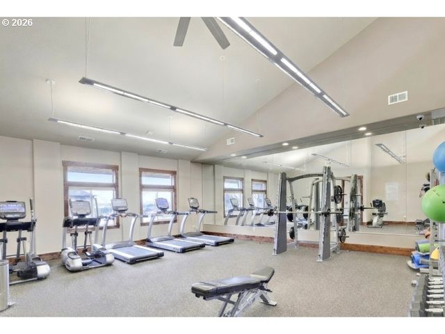14780 Nw HYDRANGEA Ct, Portland, OR 97229