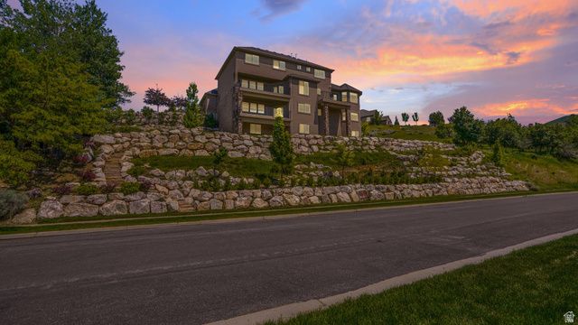 1596 E MILLBROOK WAY, Bountiful, UT 84010