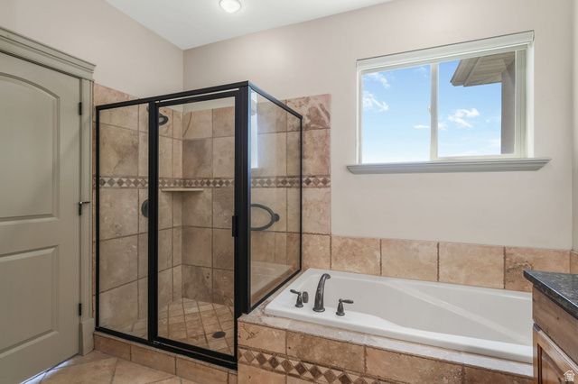 1596 E MILLBROOK WAY, Bountiful, UT 84010