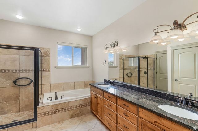 1596 E MILLBROOK WAY, Bountiful, UT 84010