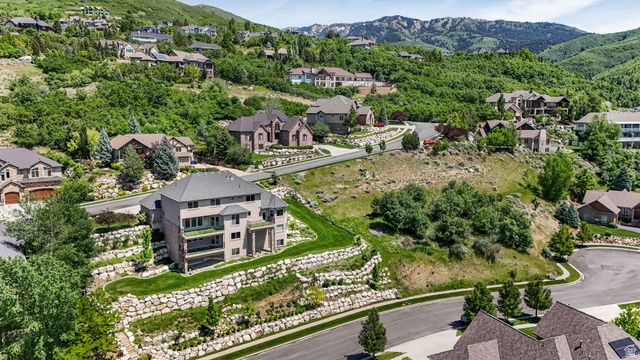 1596 E MILLBROOK WAY, Bountiful, UT 84010