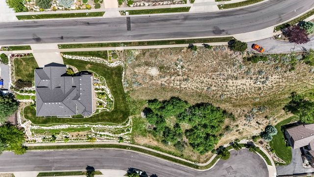 1596 E MILLBROOK WAY, Bountiful, UT 84010