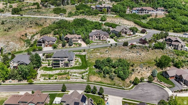 1596 E MILLBROOK WAY, Bountiful, UT 84010