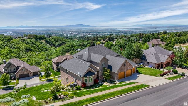 1596 E MILLBROOK WAY, Bountiful, UT 84010