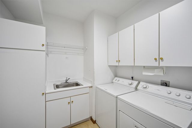 810 NE Vail Court, Ankeny, IA 50021