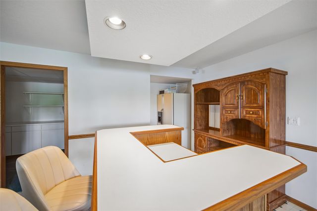 810 NE Vail Court, Ankeny, IA 50021