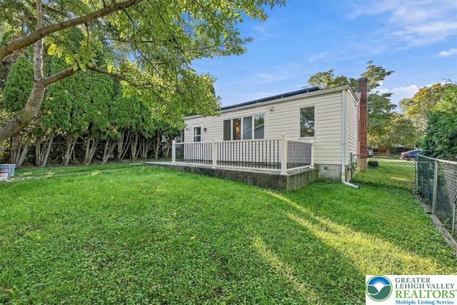 1219 East Highland Street, Allentown City, PA 18109