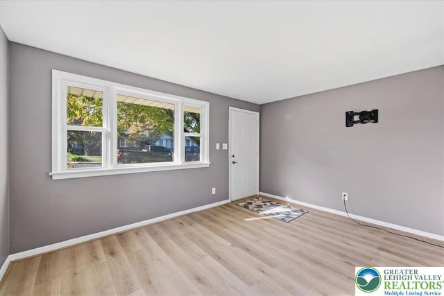 1219 East Highland Street, Allentown City, PA 18109