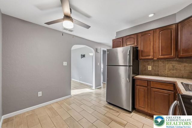 1219 East Highland Street, Allentown City, PA 18109