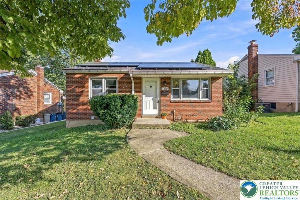 1219 East Highland Street, Allentown City, PA 18109