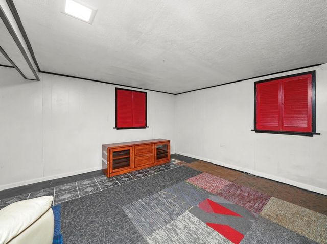 2136 Bristol Avenue, Westchester, IL 60154