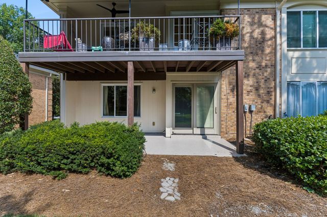 4487 Post Pl Apt 60, Nashville, TN 37205