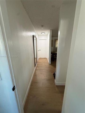 4450 NW 9th St, Coconut Creek, FL 33066