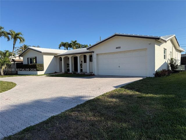 4450 NW 9th St, Coconut Creek, FL 33066