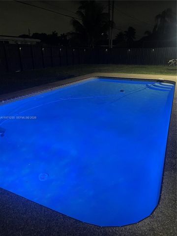 4450 NW 9th St, Coconut Creek, FL 33066