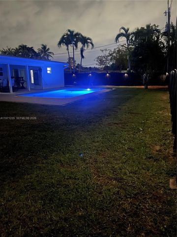 4450 NW 9th St, Coconut Creek, FL 33066