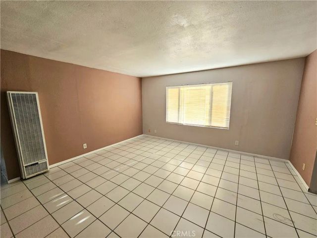 8279 Heather, Fontana, CA 92335