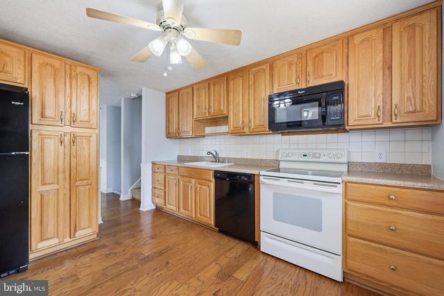 1597 DOGWOOD DR, Frederick, MD 21701