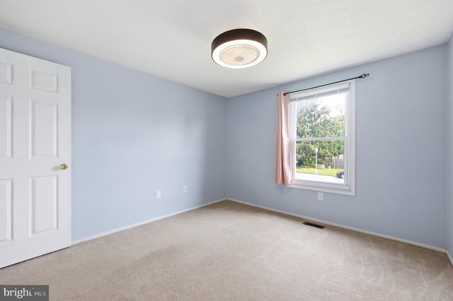 1597 DOGWOOD DR, Frederick, MD 21701