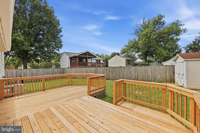 1597 DOGWOOD DR, Frederick, MD 21701